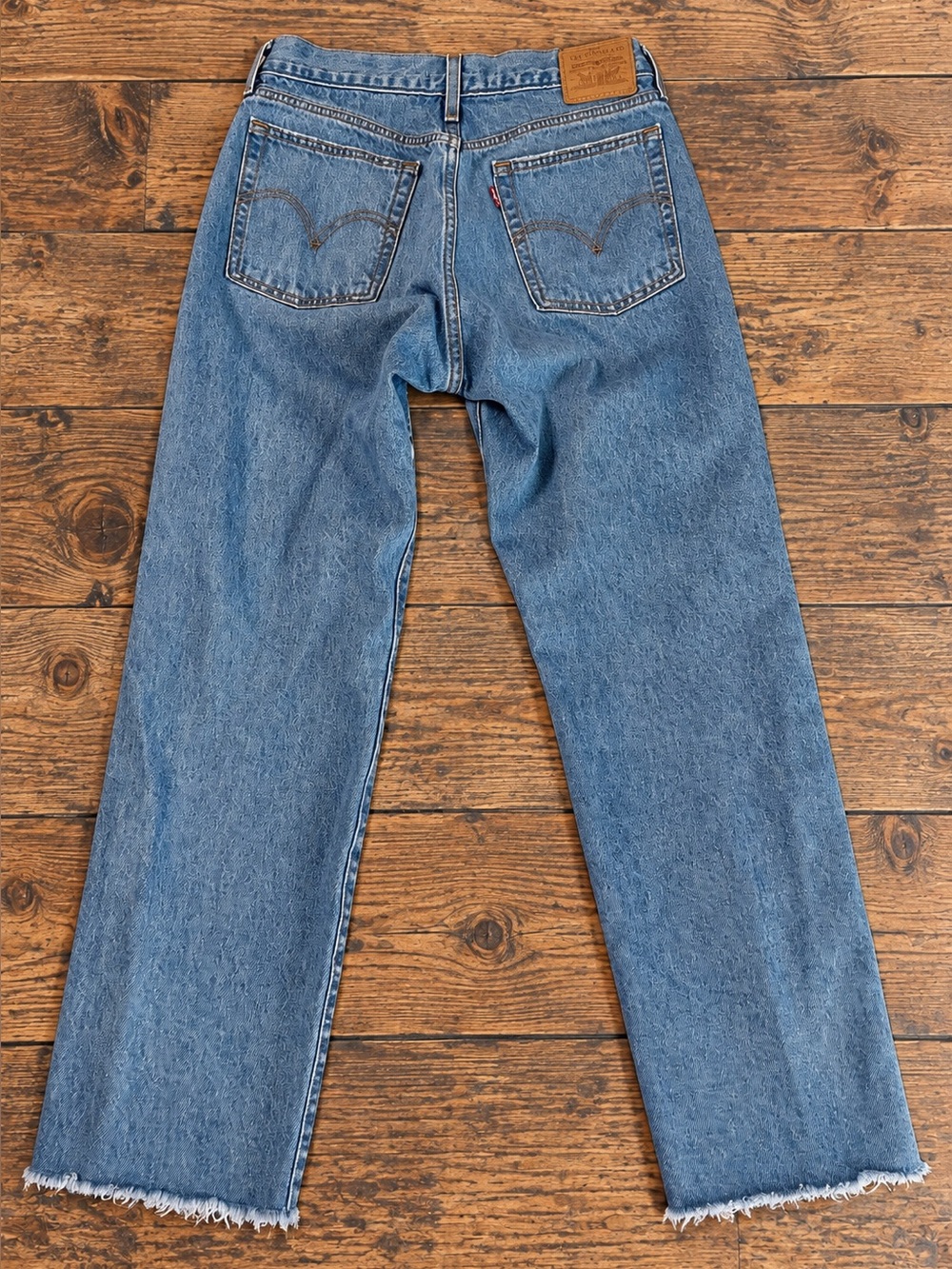 Levi’s Premium Wedgie Icon Fit Jeans Size 30 Athens No Way Raw Hem